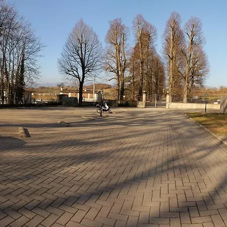 Martini *